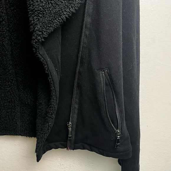 GUESS Asymmetrical Sherpa Lined Jacket - Picture 8 of 12